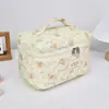 Ins Bolsa de Maquillaje Pequeña con Flores Gran Capacidad Portátil Organizador de Cosméticos Bolso de Mano para Salidas Viajes Neceser