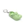 Regalo mayoreo personalidad creativa mini pantuflas colgante de pareja colgante para bolsa de coche simulación zapatos con agujeros llavero