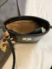 Bolso de Mano Tendencia Estilo Coreano de Alto Valor Estético para Mujer, Nuevo de Moda Verano 2026 Color Sólido Único Simple Bolso Cruzado