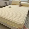 Sábana Bajera Impermeable Clase A con Estampado de Hilo Arrugado, Acolchada y Engrosada, a Prueba de Polvo, Antideslizante, a Prueba de Orina Protector de Colchón para Colchones Simmons