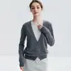 Suéter de punto fino suelto para mujer, de otoño e invierno, cuello en V, de cachemira 100%, con bloques de color, de dos piezas falsas, top de suéter para capa interior