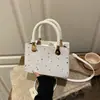 2026 Inverno Novo Estiloso e Moderno Versátil Casual Simples Texturizado Bolsa de Ombro Único Transversal Pequena Quadrada