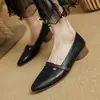 Sapatos baixos de couro macio genuíno estilo retrô francês, novo modelo 2026, slip-ons para o dia a dia, blocos de cor, corte médio, bico redondo, sapatos pequenos de couro para uso externo