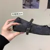 Sapatos Mary Jane de lã com salto grosso e fivela quadrada de strass estilo francês para pessoas baixinhas, versáteis e elegantes com design de fivela rasa