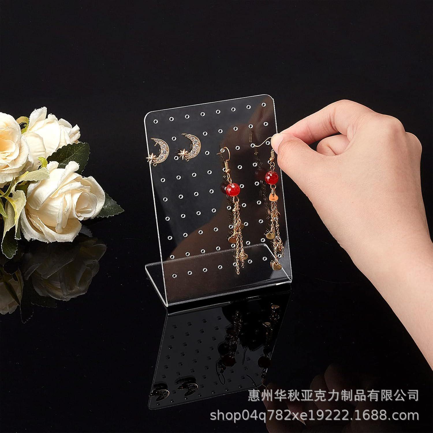 Earring holder 5