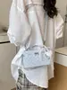Bolsa Quadrada Pequena de Bolinhas Moda Transfronteiriça para Mulheres Verão 2026 Novo Design de Nicho Bolsa de Ombro Único Bolsa Transversal para Mulheres