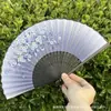 Leque Dobrável Estilo Antigo Transfronteiriço para o Verão, Estilo Chinês, Hanfu, Cheongsam, Leque Pequeno Dobrável de Bambu Portátil para Mulheres
