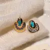 Nuevos Pendientes de Herradura con Circonita Verde de Diseño Exclusivo Pendientes Geométricos de Lujo Ligero con Microincrustaciones de Circonita Retro Franceses