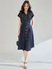 Vestido de Verano 2026 Estilo Nuevo Sencillo y Elegante Ceñidor de Cintura Corte Tridimensional Denim Sintético de Gama Alta para Viaje 25711