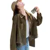 Chaqueta corta retro de gamuza color verde militar para mujer, colección de otoño, talla petite, estilo juvenil y casual, con diseño de patchwork a cuadros.