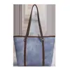 Bolso de Hombro de Mano 2026 Modelo Nuevo Gran Capacidad Bolso Tote para Viajar Casual Elegante Bolso de Axila