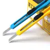 Cuchillo de Utilidad Pequeño Cortador de Papelera Cortador de Papel Soporte de Hoja de Plástico Cortador de Papel Pequeño Cortador de Papelera Deli Stationery 2052