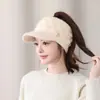 Gorra de béisbol abierta para mujer de otoño e invierno para deportes al aire libre, adelgazante, versátil, moderna, gorro de punto cálido al por mayor