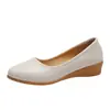 Zapatos Nuevos de Mujer para Primavera y Verano, Tacón de Cuña, Punta Redonda, Mocasines sin Cordones, Tacón Medio, Boca Baja, Zapatos de Madre, Moda al por Mayor, Transpirables