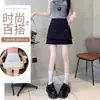 Falda de verano para mujer talla grande con dobladillo fruncido, diseñada para figuras ligeramente curvilíneas, con una construcción de doble capa para un efecto adelgazante, detalles de encaje y una silueta en A que cubre las caderas, lo que la convierte en una falda corta