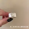 Anillo Abierto de Mariposa Escarchado de Borde Ancho para Mujer, Diseño de Nicho, Anillo para Dedo Índice, Anillo Simple y Versátil de Estilo Frío