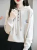 Moletom com Capuz da Moda Redutor de Idade Camisa Base Tricotada para Mulheres 2026 Novo Suéter Estiloso de Primavera e Outono para Mulheres
