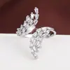 Anillo Abierto Personalizado con Forma de Mariposa y Circonia de Colores para Mujer, Versátil Anillo de Dedo Índice de Cobre Puro con Forma de Pluma, Venta Caliente Transfronteriza