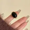 Anel Grande Aberto Flor de Pedra Natural Incrustada Vintage Feito à Mão Estilo Francês com Toque de Luxo, Anel de Banda Larga de Ágata Metálica