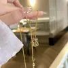 Collar Colgante de Zirconia Bañado en Oro Real de 18K Forma de Gota de Aceite Cadena para Clavícula Elegante Versátil de Moda Joyería de Nicho de Alta Gama