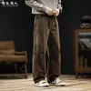Pantalones casuales rectos retro, corte holgado para hombre, talla grande, pantalones largos, color café, nuevo estilo otoño/invierno, con pequeños detalles de patchwork curvo, pantalones de trabajo
