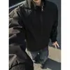Chaqueta de vuelo a prueba de tres usos estilo americano color café para hombre, corta de otoño, corte holgado, hombro normal, ropa de trabajo estilo coach, cuello alto, cortavientos