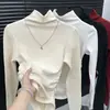 Camiseta térmica feminina de gola semi-alta, modelagem justa, para outono e inverno, com um elegante design plissado, modelagem justa, quente, manga longa