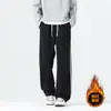 Novas calças casuais de outono e inverno para homens, com forro de fleece, tecido de algodão espesso, design de perna reta, modelagem solta e um estilo esportivo moderno