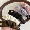 Pinza Banana de Satén Plegada de Color Sólido de Alta Gama Estilo Francés, Pinza Elegante y Voluminizadora para Cola de Caballo para Mujeres