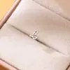 Brincos de Tarraxa Simples e Modernos Versáteis em Prata de Lei S925 com Design de Nicho e Superfície Brilhante para Mulheres com Orelhas Perfuradas