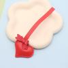 Nuevo llavero con colgante de bolso con lazo de color sólido y corazón de melocotón. Exquisito dije con forma de corazón que combina con todo.