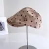 Sombrero retro de lunares estilo Hong Kong a la moda para mujer, elegante y versátil para otoño, gorro de lana, boina usada al revés, moderno
