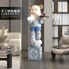 Alemanha 2026 Novo Modelo Fabricante Urso Violento Grande Ornamento de Chão Sala de Estar Gabinete de TV Lateral Sofá Lâmpada Desenho Animado Luz Luxo