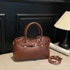 Moda Retro Sensación de Alta Gama 2026 Nuevo para Otoño Invierno de Mujer Estilo Japonés Coreano de Nicho Gran Capacidad Monedero Cuadrado Pequeño de Hombro Único de Mano Cruzado