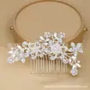 Pente para Cabelo de Noiva Feminino Nicho Joias para Vestido de Casamento Ins Versátil de Alta Qualidade Acessórios de Cabelo Flor de Diamante Pente para Cabelo