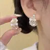 Pendientes de Flor Retro Franceses con Perlas Diseño de Pendientes Nuevo Estilo Caliente Modernos y Exquisitos Pendientes de Plata S925 de Alta Gama para Mujer