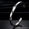 Pulseras Transfronterizas Europeas y Americanas de Alta Calidad, Sin Decoloración, Pulseras Sencillas de Acero de Titanio, Pulseras de Acero Inoxidable, Joyería para Mujer al por Mayor