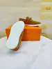 Zapatos Mocasines Retro de Gamuza de Alta Gama para Pareja con Hebilla Metálica, Zapatos Casuales Planos para Hombres y Mujeres