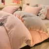 Juego de Ropa de Cama Grueso de Invierno de Cuatro Piezas Funda de Edredón de Leche de Doble Cara y Franela Coral Sábana Ajustada con Felpa Sábana de Tres Piezas