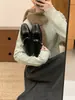 Zapatos de salón cuadrados poco profundos estilo francés coreano retro para mujer, nueva colección otoño/invierno 2025, elegantes zapatos planos Mary Jane con forro de felpa