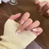 Y226 Unhas Postiças Mandorla Curta Transparente Toque de Luxo Design de Luxo Pontas de Unha Pintadas em Spray Adesivos de Nail Art 30 Peças