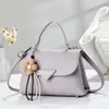 Bolsa pequena quadrada transversal multicolorida com textura de lichia, fresca e estilosa, com toque de luxo, bolsa feminina casual com aba, estilo macaron