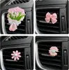 Clip de Perfume Creativo de Tulipán para Salida de Aire Acondicionado de Coche Colgante de Decoración para Coche Adornos para el Interior del Coche para Mujeres