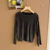Nueva colección de otoño para niñas: moderna camiseta de punto de cuello redondo como prenda base combinada con pantalones versátiles de pierna curva, un conjunto de dos piezas de moda