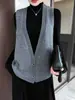 Chaleco Cardigan de Punto Grueso de Lana Pura de Siete Agujas con Cuello en V, Chaleco Irregular sin Mangas en Capas, Nuevo de Invierno 2026