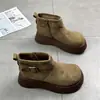 Botas de plataforma de camurça retrô da moda para mulheres, estilo coreano 2026, versáteis, nova coleção de inverno, quentes, botinhas de algodão estilo Birkenstock