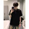 Camisa com Zíper Parcial no Ombro Direito para Homens, Camisa de Verão de Tecido Pesado com Manga Curta e Design de Rebite Estilo Americano