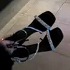 Sandálias de Salto Agulha Abertas Estilo Novo 2026 para Banquetes para Combinar com Vestidos de Noite Tira no Tornozelo com Strass Salto Alto Sandálias Femininas