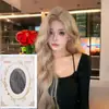 Peruca loira branca de renda na testa para mulheres, cabelo longo, cobertura natural para a cabeça toda, franja de oito caracteres, cabelo longo e cacheado, peruca de onda grande, cobertura