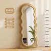 Espejo de pie ondulado de cuerpo entero de moda para uso doméstico, estilo Cream Ins, espejo de tocador para dormitorio de niñas, espejo de probador de alta gama